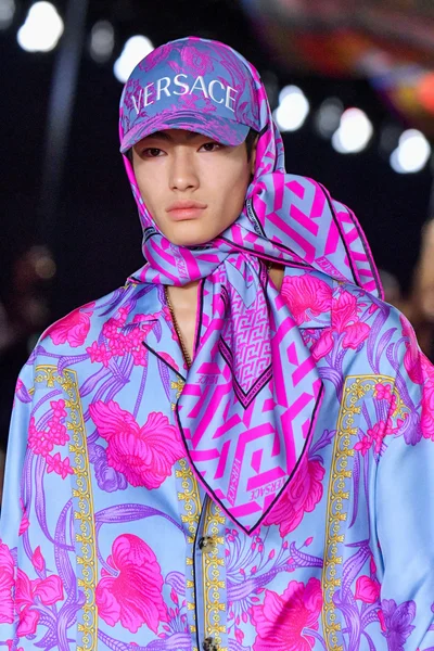 Look 51